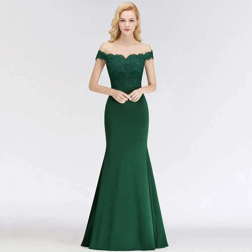 Robe élégante pour invité de mariage : épaules dénudées