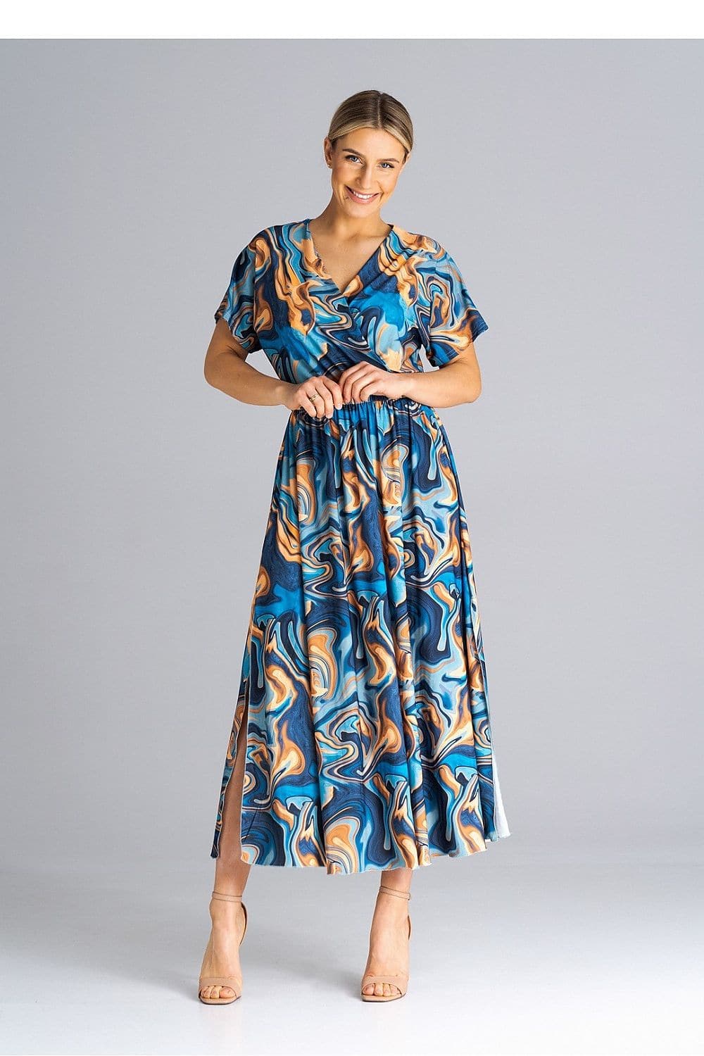 Robe d'été colorée décontractée à manches courtes